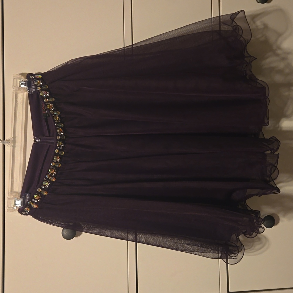 Dress - Picture 2 of 3